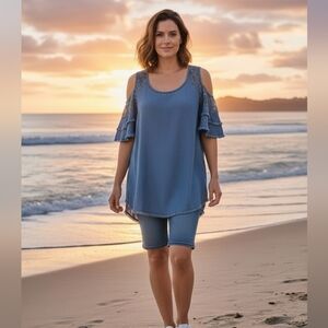 KUT- NWOT Blue Cold Shoulder Blouse W/Fringe Along Hem & Sleeve, Matching Lace.